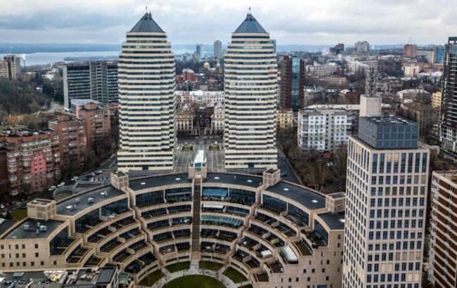 Названы города-лидеры в Украине по количеству открытых аукционов аренды недвижимости