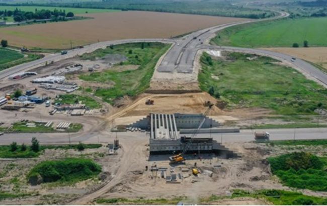 У мережі показали, як проходить будівництво Південної об'їзної Дніпра
