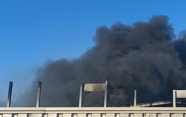 РФ завдала авіаудару по підприємству в Сумах: дев'ять поранених