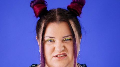 Аlyona Аlyona рассказала об опасной схеме лечения: не продали лекарства за границей