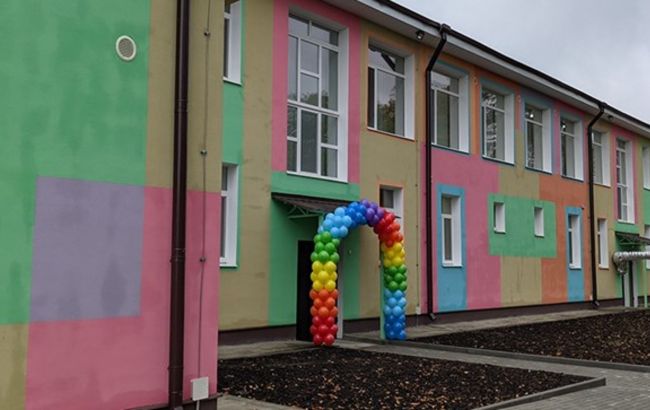 В Змиеве по программе президента открыли новый корпус детского сада