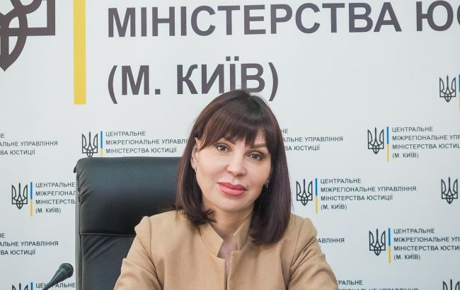 Экс-чиновницу с паспортом РФ могут восстановить в должности: в Минюсте отреагировали