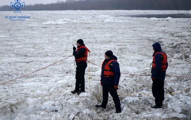 Река Десна разблокирована от ледяных пробок: мониторинг продолжится