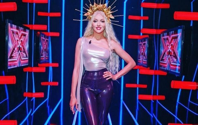 Ефектна Оля Полякова показала кубики на пресі і похвалилася досягненням