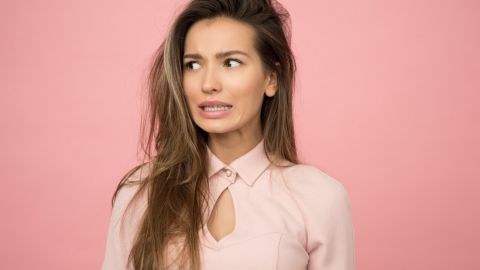 Не ведитесь на рекламу: эксперт раскрыла правду о маслах в уходе за волосами