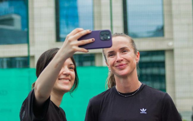 Світоліна зустрілась з українськими дітьми, повернутими з окупації та депортації, - ОП