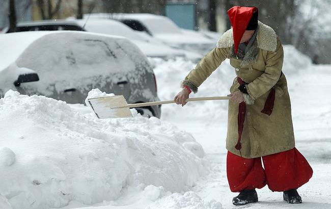 В Киеве оштрафовали 45 предпринимателей за уклонение от уборки снега