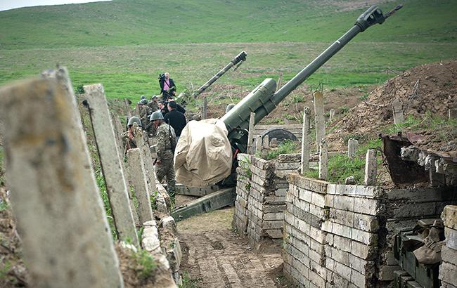 Конфлікт у Нагірному Карабасі: сторони заявляють про нові взаємні обстріли