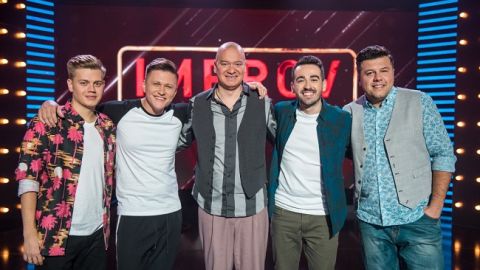 Кошовому махають з авто, а Рома застряг у ліфті з... ліфтером: веселі випадки від Improv Live Show