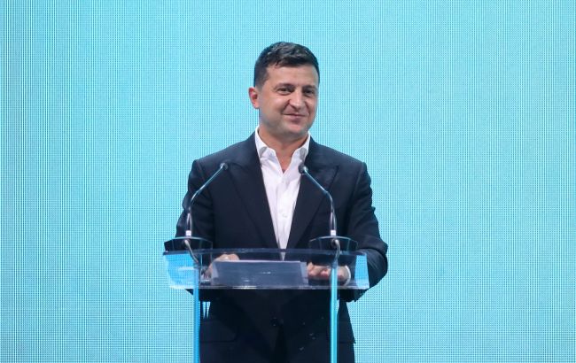 Зеленський зажадав від уряду забезпечити виплати сім'ям загиблих медиків