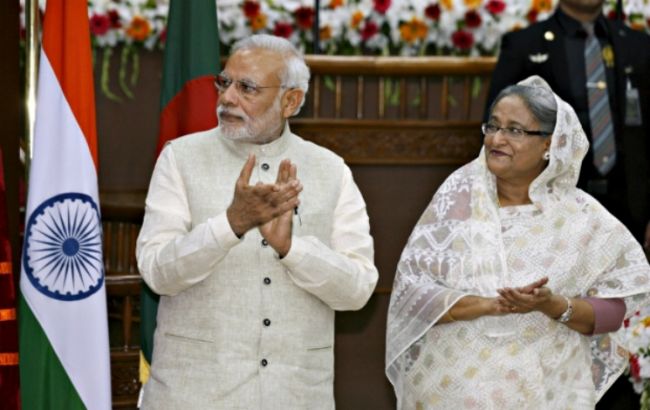 Между Индией и Бангладеш произошел обмен территориями