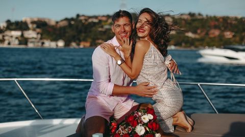 Остапчук спел для невесты про Тарантино, а первый танец оценивала Сердючка (видео)