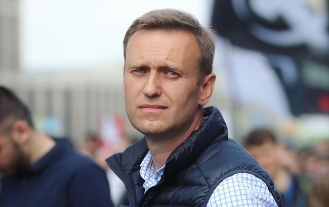 Навальний оголосив голодування у в'язниці