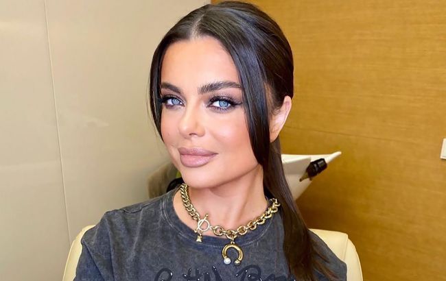 Подруги Тарзана обікрали Корольову на 5 млн, поки зірка була на відпочинку