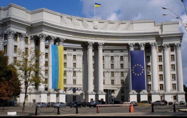 Власти РФ в четвертый раз не пустили украинских консулов к арестованным Карпюку и Клиху, - МИД Украины
