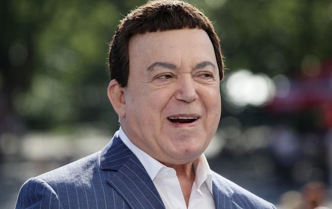 У Порошенка пояснили, чому Кобзон все ще "народний артист"