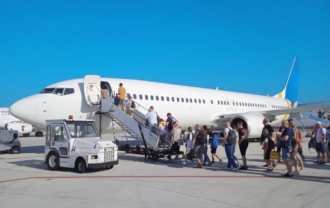 Літак компанії МАУ перевозитиме польських туристів: деталі