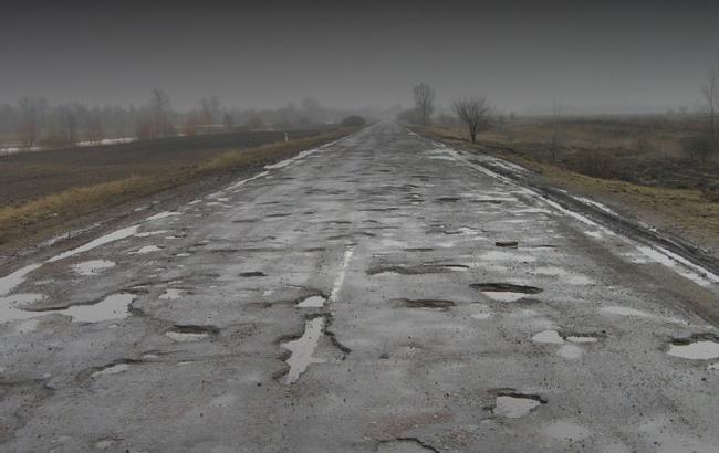 Одну з найгірших українських трас Одеса-Рені почнуть лагодити в травні