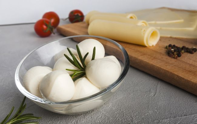 Не выливайте воду из моцареллы. Вот для чего она нужна