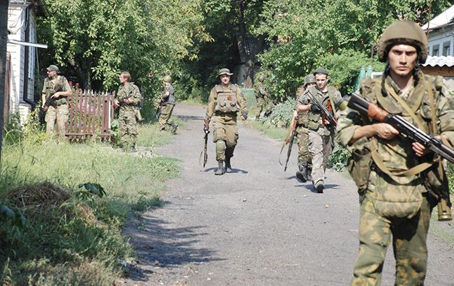 На Донбассе боевики обстреляли Торецкий фенольный завод