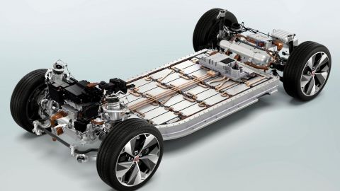 Створено батарею рекордної ємності для електромобілів