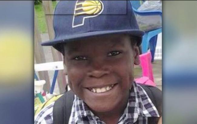 13-летний баскетболист без рук впечатлил соцсети своим мастерством