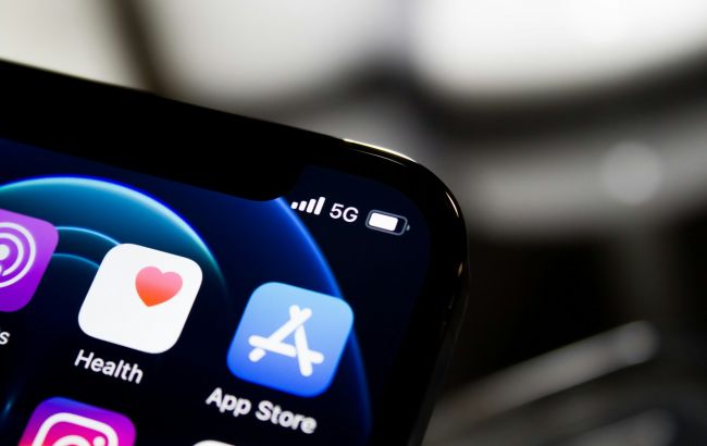 Наскільки безпечно використовувати сторонні магазини додатків для iPhone: ризики та переваги