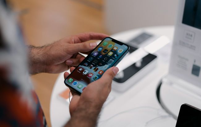 Apple готовит рекордное количество iPhone: чего ждать в 2026 году