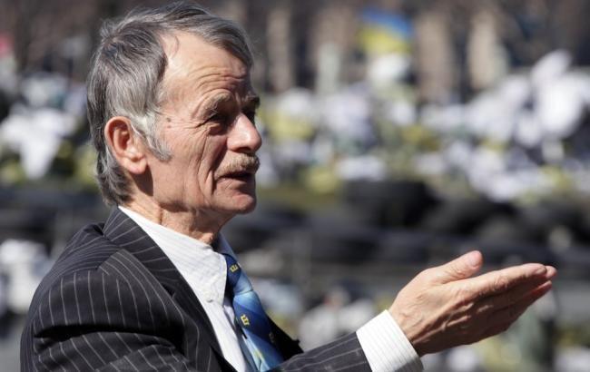 Джемілєв ініціює створення військового підрозділу на адмінкордоні з Кримом