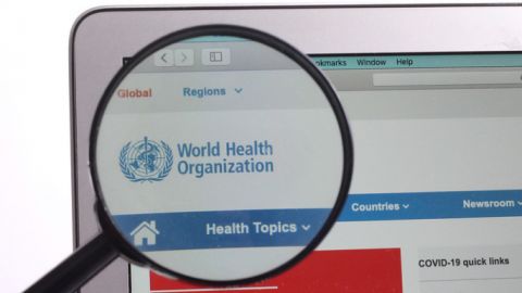 Три месяца пандемии: ВОЗ созывает заседание чрезвычайного комитета
