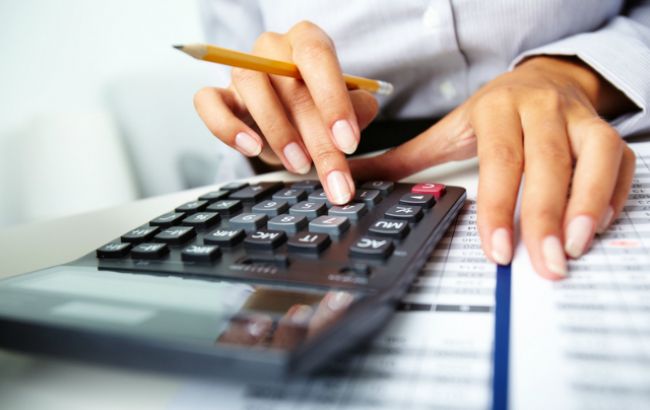 Долг населения по оплате услуг ЖКХ в сентябре уменьшился до 11,9 млрд грн