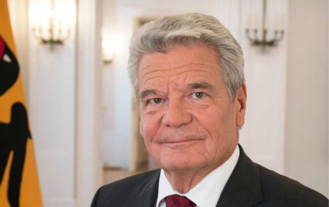 Президент Германии призвал к совместным исследованиям преступлений против человечности