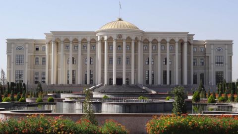 У Таджикистані хочуть провести найбільшу в історії країни амністію