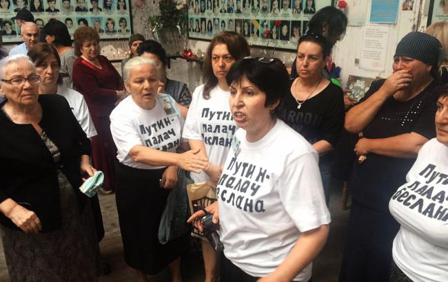 У Росії матерів заручників Беслана засудили до громадських робіт