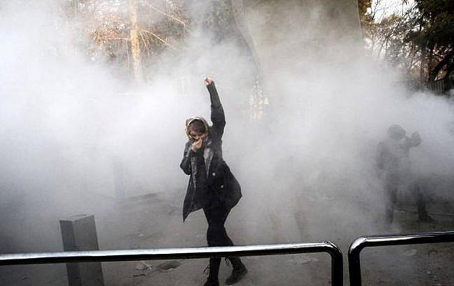 Протести в Ірані: влада заблокувала в країні Telegram і Instagram