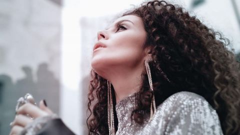 Слизано у Саниной: Настя Каменских шокировала фанатов новой прической