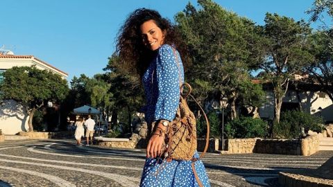 "Какая аппетитная!" Настя Каменских в откровенном бикини соблазнила формами на яхте