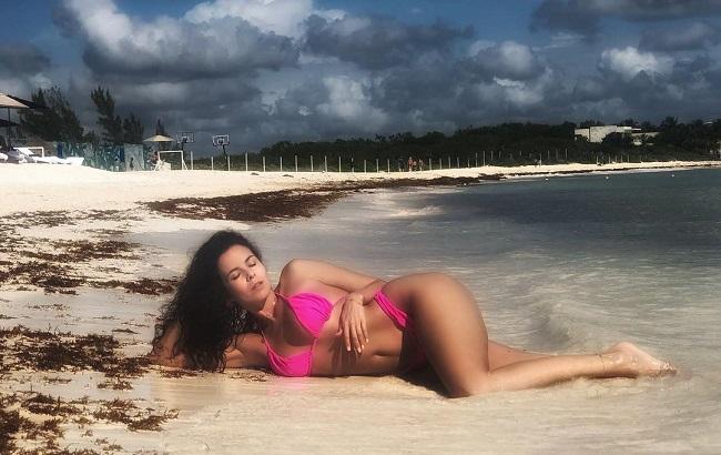 Вовсе не с Потапом: Настя Каменских рассекретила место отдыха