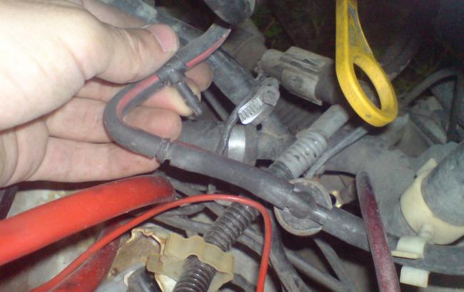 В Луганской обл. ликвидировали нелегальный канал поставок топлива