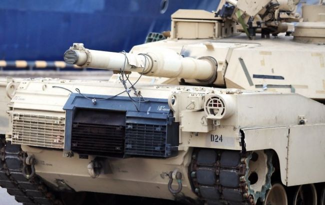 Латвия начала переговоры с США о размещении военной техники