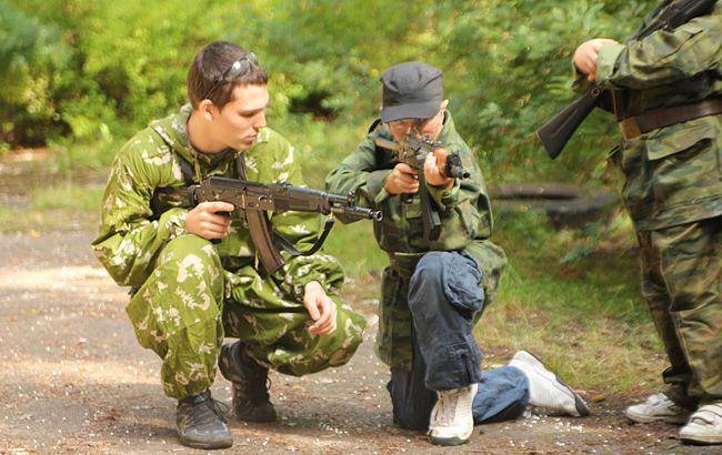 ГПУ установила вербовщиков детей в незаконные формирования на Донбассе