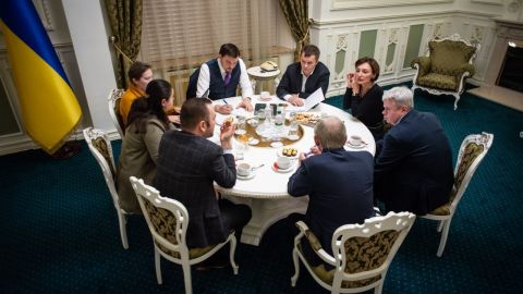 НБУ и Кабмин обсудили укрепление курса гривны к доллару