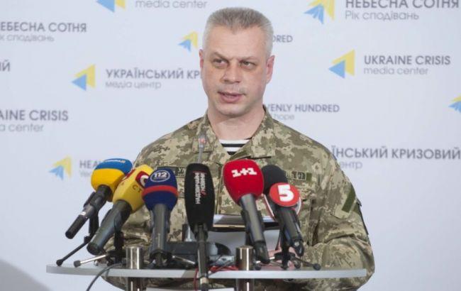 Бойовики намагаються просунутися вперед до донецького аеропорту, - Лисенко