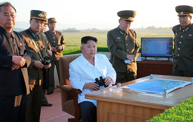 Глава КНДР наказав збільшити виробництво ракетних двигунів і боєголовок