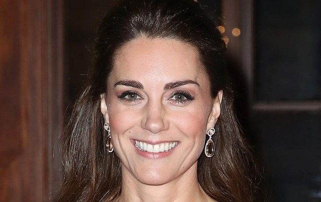 Справжня принцеса: Кейт Міддлтон захопила повітряною сукнею Gucci