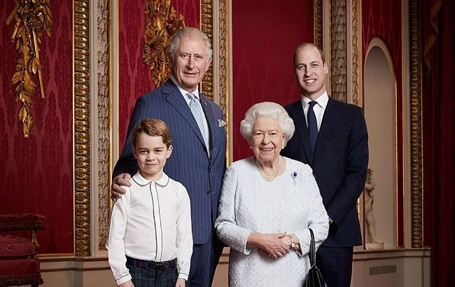 Єлизавета II не на жарт стурбована, що Меган Маркл і принц Гаррі фактично обмежили її від спілкування з правнуком