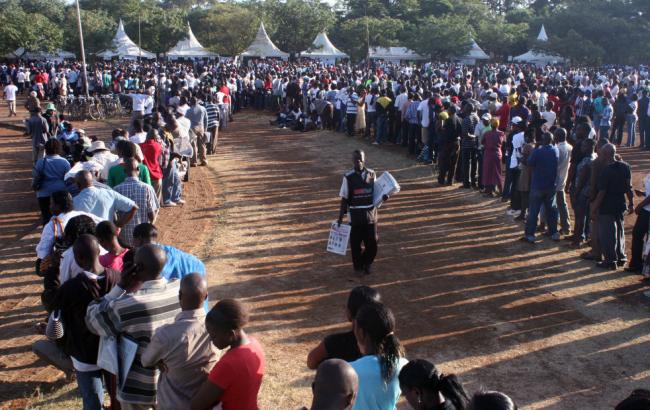 Выборы в Кении выиграл действующий президент страны