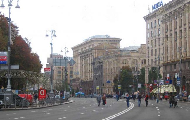В центре Киева частично ограничено движение транспорта