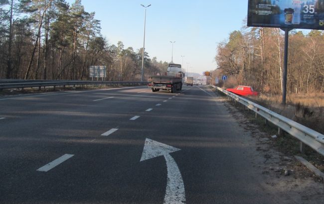 Житомирскую трассу откроют для грузовых автомобилей до конца мая