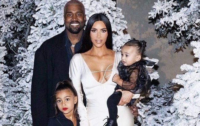 Чикаго в стране чудес: Ким Кардашьян устроила для младшей дочери сказочную вечеринку